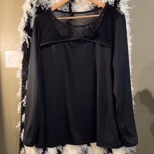 Livi Active Black w/Mesh Long Sleeve Tee 18/20